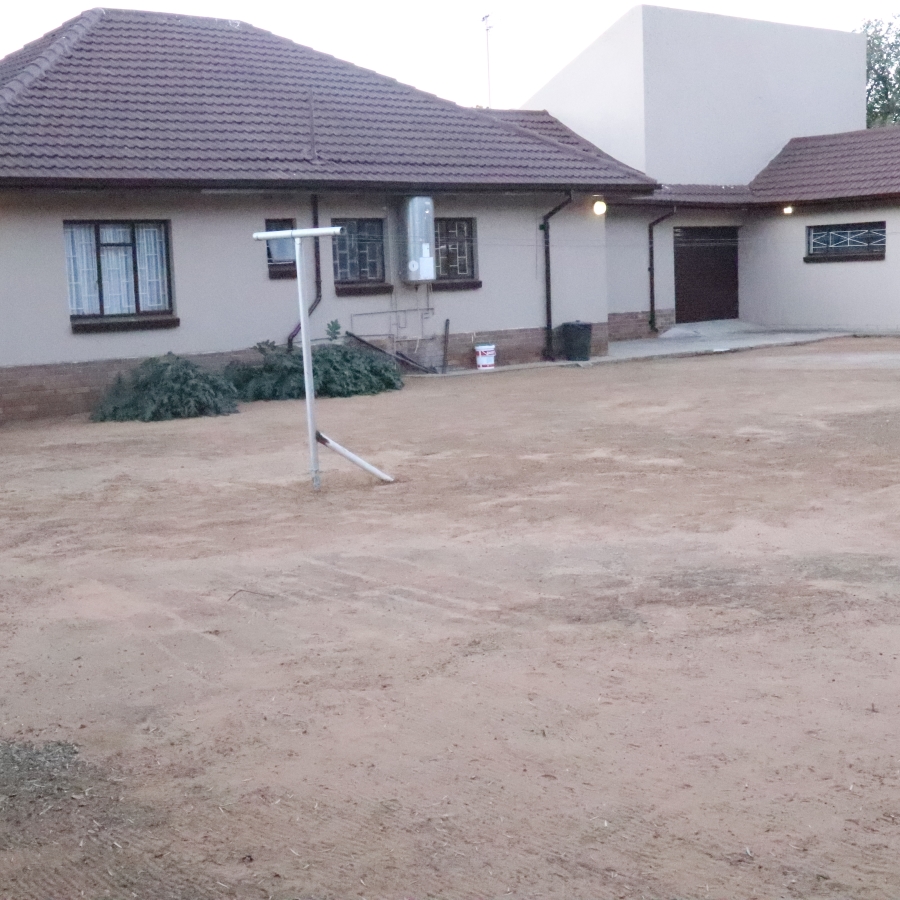 3 Bedroom Property for Sale in St Helena Free State